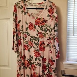 Floral top 2XL